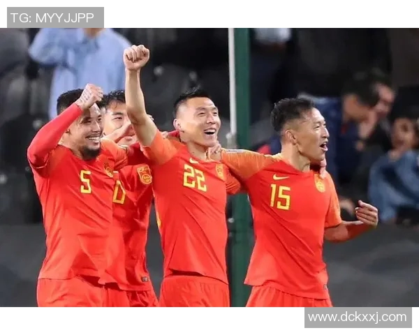 中国足球热身赛球星表现引关注 新星崭露头角备战国际大赛 中国足球热身赛球星表现引关注 新星崭露头角备战国际大赛