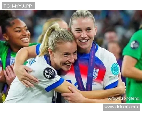 世界顶尖女足明星盘点 国内外知名女球员及其成就一览