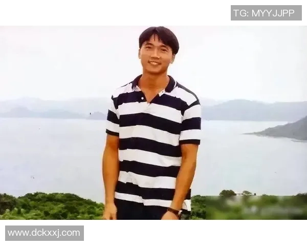 比隆：从街头足球到世界舞台的传奇崛起与辉煌人生