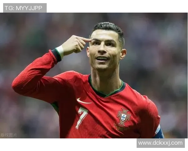 足球传奇C罗是谁 他为何成为全球最耀眼的球星之一